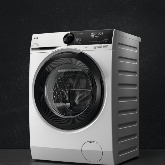 AEG LFR62944B 9kg 1400 Spin Washing Machine White