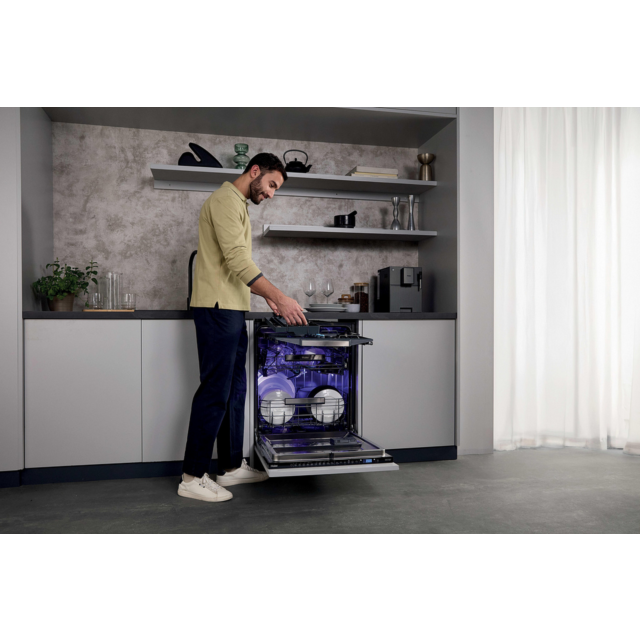 Haier XS 4A4M4BB-80 Dishwasher 14 Place Settings
