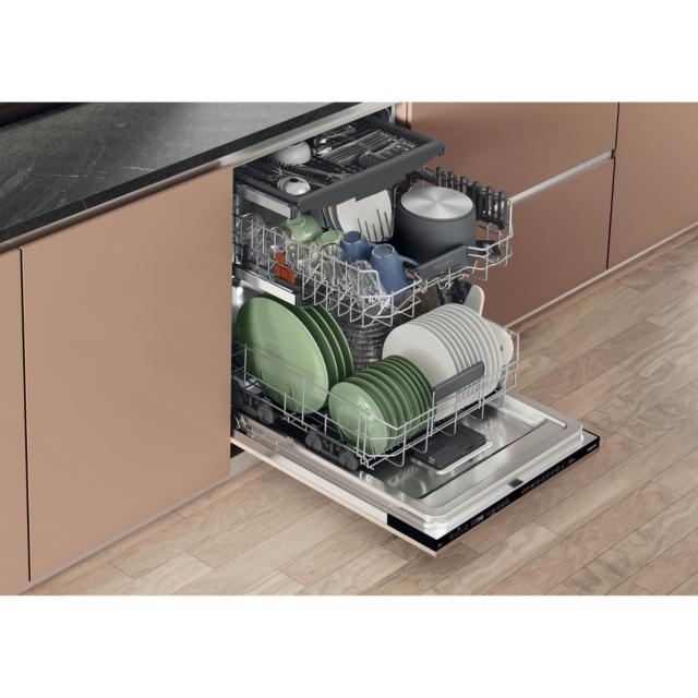 Hotpoint H7IC16M6 Integrated Dishwasher 16 Place Settings
