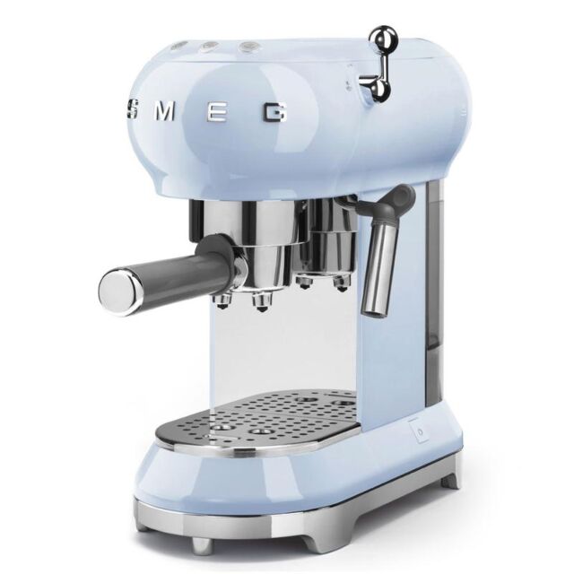 Smeg ECF01PBUK Coffee Machine Pastel Blue 