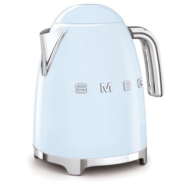 Smeg KLF03PBUK Cordless Jug Kettle Blue